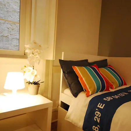 Modern Vintage With Terrace * Lisboa